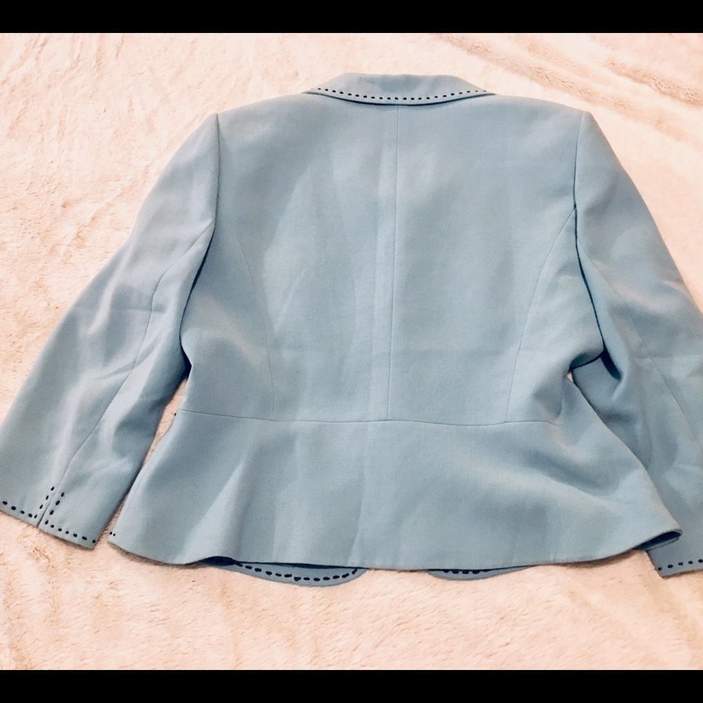 Elie Tahari Tiffany blue blazer with cheetah liner - Picture 1 of 7